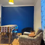 Right In The Center דירה *